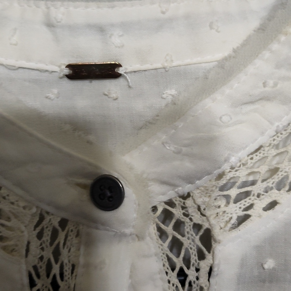 Free People  off White Large Crochet Minky Raised Dots Bump Surface size small - Picture 3 of 8
